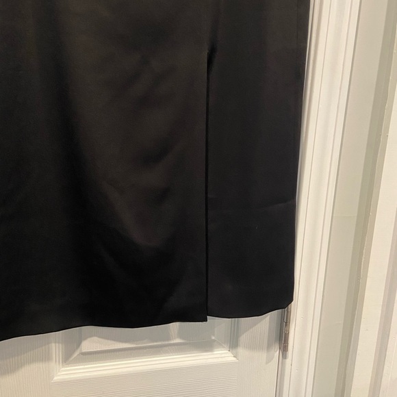 Talbots Size 14P Black Satin Finish Front Slit Zip Back Pencil Skirt Midi - Picture 3 of 9